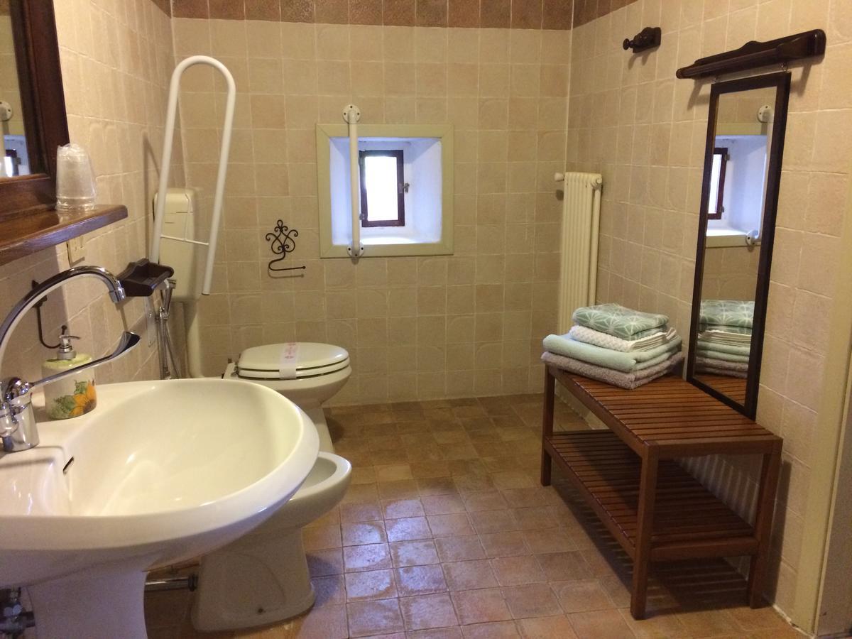 Agriturismo Il Pettirosso Hostal Forlì Exterior foto